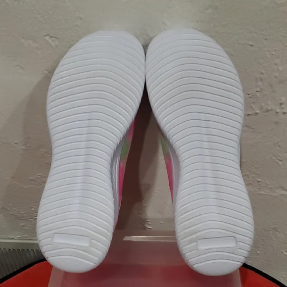 Skechers Multicolor Slip-in Sneakers - Picture 10 of 13